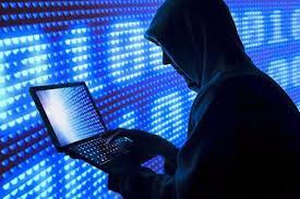 للنصب وجوه كثيرة.. عاطل يلعب بـ البيضة والحجر على مواقع التواصل