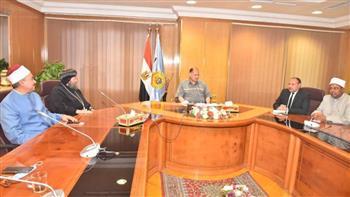 اجتماعات أعضاء بيت العائلة المصرية لمناقشة طلباتهم فى أسيوط
