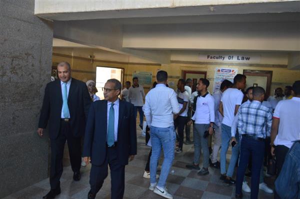 بدء سحب استمارات الترشح لانتخابات اتحاد الطلاب بجامعة جنوب الوادي