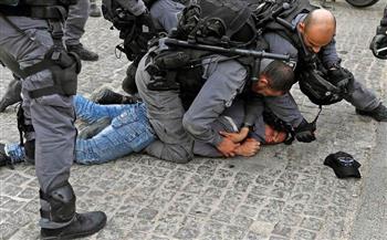   الاحتلال الإسرائيلي يعتقل مواطنا من الخليل بفلسطين