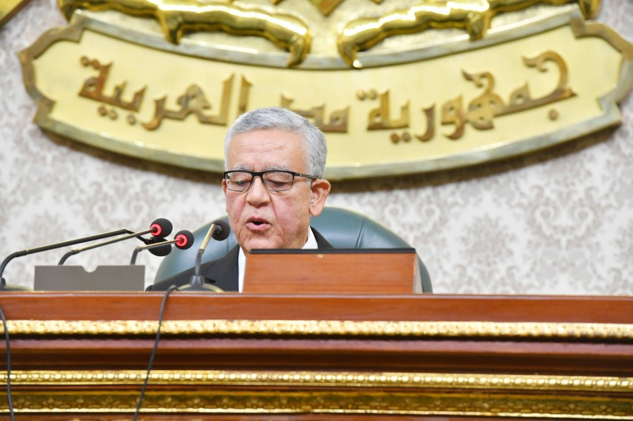 رئيس مجلس النواب يصل القاهرة  بعد زيارة رسمية  إلى المجر