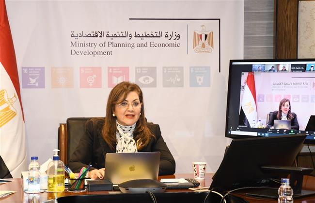 «التخطيط»: تعزيز المساواة والتمكين الاقتصادي للمرأة محرك رئيسي للسلام