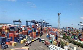   تداول 277 ألف طن بضائع استراتيجية في ميناء الإسكندرية 