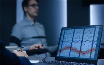  ابتكار روبوت يتعرف على الكاذبين