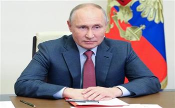   بوتين ورئيس وزراء أرمينيا يبحثان هاتفيا الوضع في كاراباخ