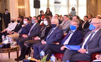   3 وزراء يشهدون استعراض استراتيجية جديدة للتواصل والاتصال مع المصريين بالخارج