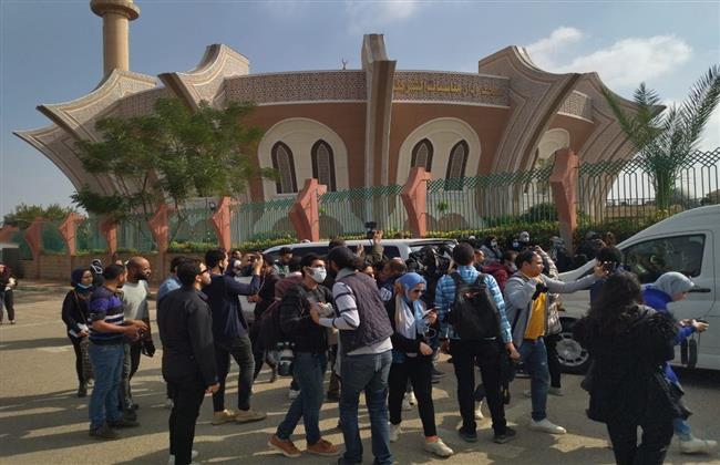 تشييع جثمان سهير البابلى فى مشهد مهيب.. شاهد