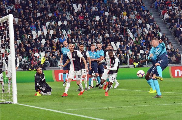 صراع الصدارة يشتعل.. تعرف على ترتيب الدورى الإيطالى