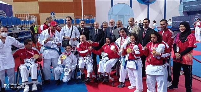 وزير الرياضة يهنىء منتخب مصر لسيدات الكاراتيه