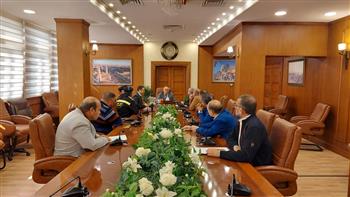   محافظ بورسعيد يلتقى رؤساء الأحياء بالمحافظة
