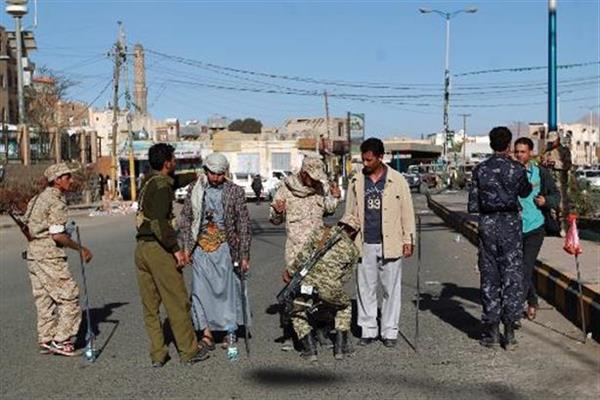 مصدر عسكري يمني: مقتل قيادي حوثي وعدد من مرافقيه غرب تعز
