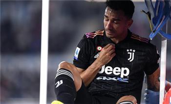 يوفنتوس: دانيلو يبتعد عن الملاعب لمدة ثمانية أسابيع لإصابته بالفخذ