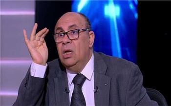  جوزي بيصورني في أوضة النوم أعمل إيه؟.. مبروك عطية يرد