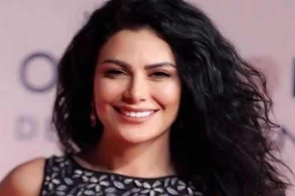 انفجار لغم حقيقي أثناء تصوير «ليلة السقوط» لصبا مبارك