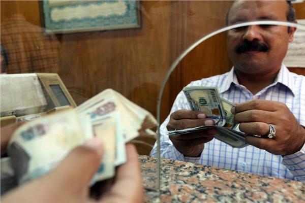 هل القرض البنكي لغرض التجارة حلال أم حرام؟.. الإفتاء تجيب