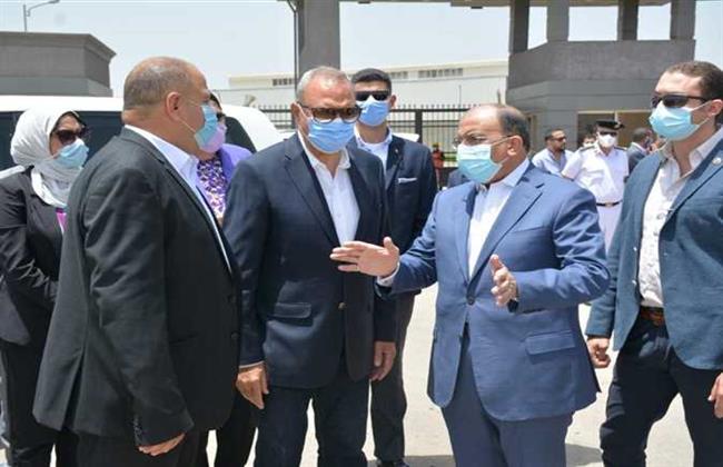 طريق الكباش.. وزير التنمية المحلية يتفقد الاستعدادات النهائية