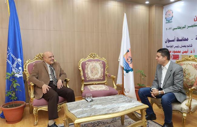 رئيس جامعة أسوان يستقبل وفد صندوق مكافحة وعلاج الإدمان والتعاطي 