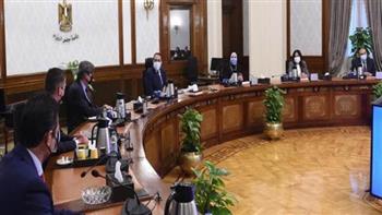   رئيس الوزراء يلتقي ممثلي شركة "كوكاكولا هيلينيك" العالمية و"كوكاكولا مصر"