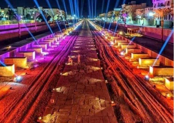 قبل ساعتين من الافتتاح.. احتفالية طريق الكباش تتصدر وسائل الإعلام العالمية