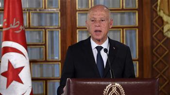الرئيس التونسي ينهي مهام 15 سفيرا وقنصلا