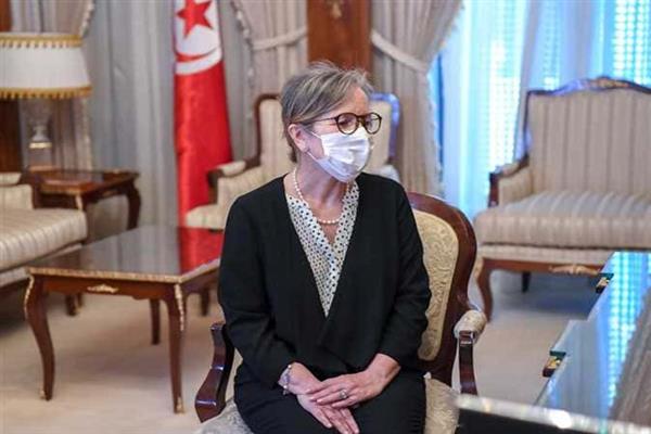 رئيسة الحكومة التونسية تصل إلى الجزائر في زيارة عمل