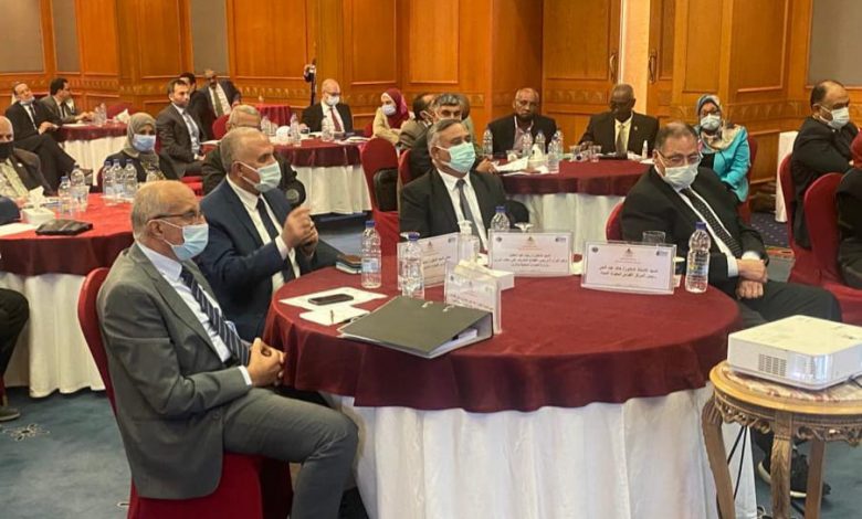 وزير الري: حريصون على متابعة الحالة الإنشائية لكافة المنشآت المائية