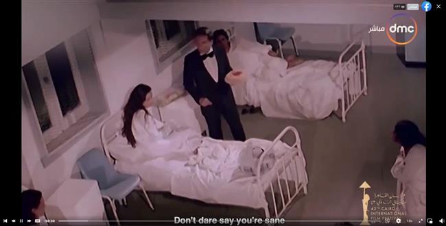 عرض فيديو تسجيلي يضم الفنانين الراحلين خلال هذا العام 