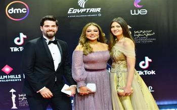   اطلالات جذابة للفنانات والمشاهير بمهرجان القاهرة السينمائي 2021 