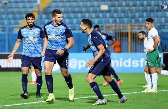 محمود وادى يقود هجوم بيراميدز أمام مانياما بالكونفدرالية