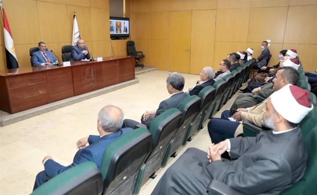  محافظ بني سويف : الإعلام له دور فى تنمية وعي المواطنين لمواجهة التحديات