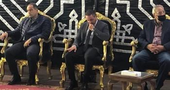 نجوم الرياضة وكبار الشخصيات العامة يتوافدون على عزاء رئيس الزمالك السابق