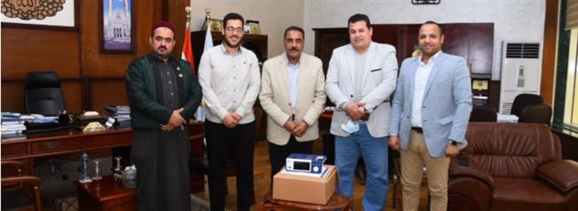 محافظ مطروح يشكر متبرعا بجهاز «إيكو» للكشف على أمراض القلب للأطفال