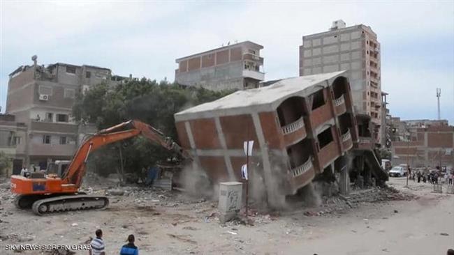محافظة الجيزة تزيل مخالفات بناء رصدها القمر الصناعي بمركز البدرشين