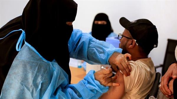 الإمارات تقدم 80 ألف جرعة لقاح كورونا إلى الساحل الغربي اليمني
