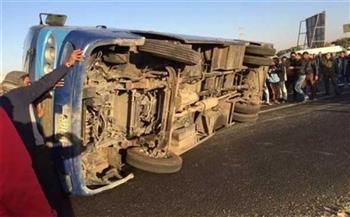 إصابة أكثر من 20 عاملا فى انقلاب أتوبيس بطريق السخنة