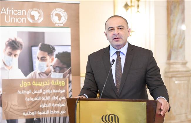 نائب وزيرة التخطيط: لا تنمية مستدامة دون قياس الأداء وتقييم الذات