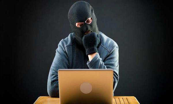 جرائمه يصعب إثباتها.. «المجرم الإلكتروني» من المتخصص لـ«المحترف»