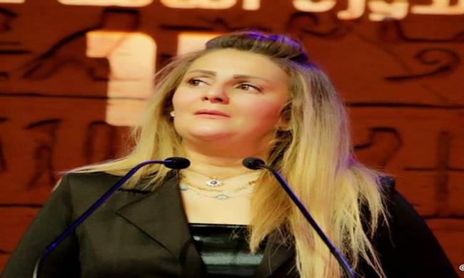 رانيا محمود ياسين لـ رشوان توفيق: أنت معاك الخالق ومتحزنش على حد