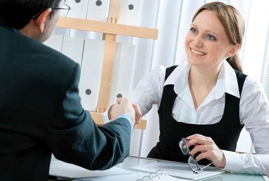 نصائح ذكية لإختيار لإطلالتك عند الذهاب لمقابلة عمل