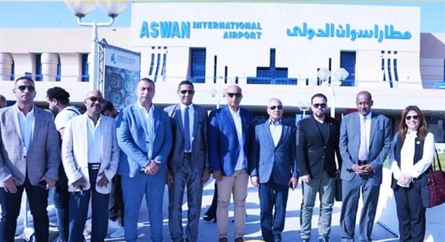 وفد «حماة الوطن» يتفقد منازل المتضررين ويقدم الدعم لأهالى أسوان 