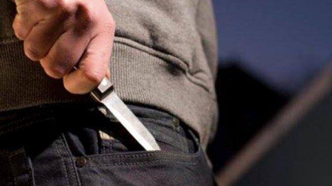 خلافات الجيرة تنهي حياة شاب بطعنات متفرقة بالساحل