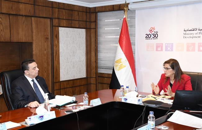 وزيرة التخطيط والتنمية الاقتصادية تلتقي أمين عام البنك الإسلامي للتنمية  