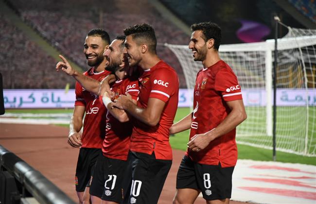 فى ليلة حمراء.. الأهلى يقسو على الزمالك بخماسية فى قمة الدورى المصرى