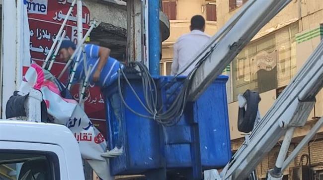 حملة مكبرة لإزالة الشاسيهات والإعلانات المخالفة بالإسكندرية