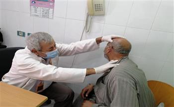   توقيع الكشف الطبى بالمجان على ١١١٢ مواطن بقرية الرياض في دمياط 