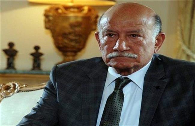 نقل الفنان أحمد خليل إلي المستشفي بعد تعرضه لوعكة صحية