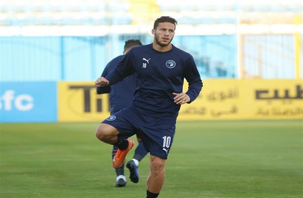 الصراع يشتعل بين الأندية التركية لضم رمضان صبحى