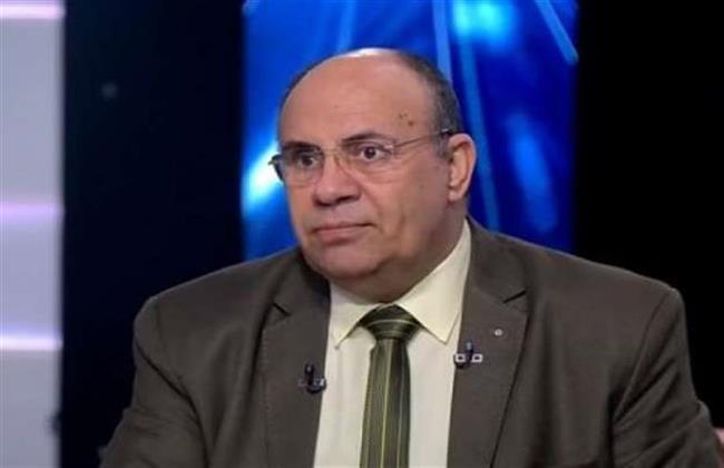 بقاله 8 سنين.. مبروك عطية يرد على فيديو اعتدائه بأحد الأشخاص