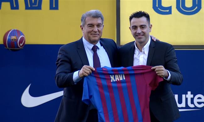 تفاصيل| تعاقد برشلونة مع تشافى 