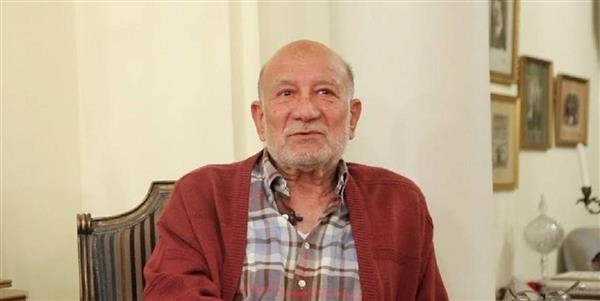 بعد تدهور حالته الصحية.. نقل الفنان أحمد خليل إلى المستشفى
